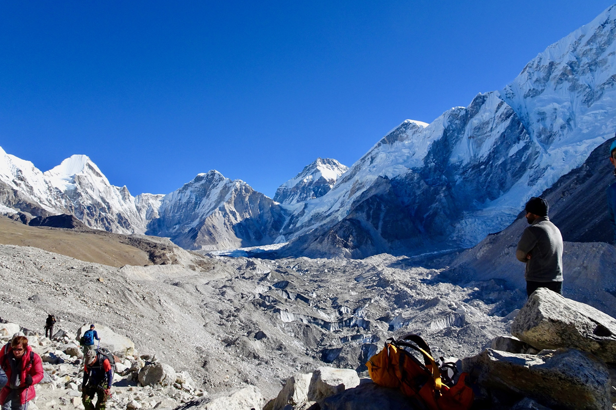 Gorkhashep to Everest Base Camp'