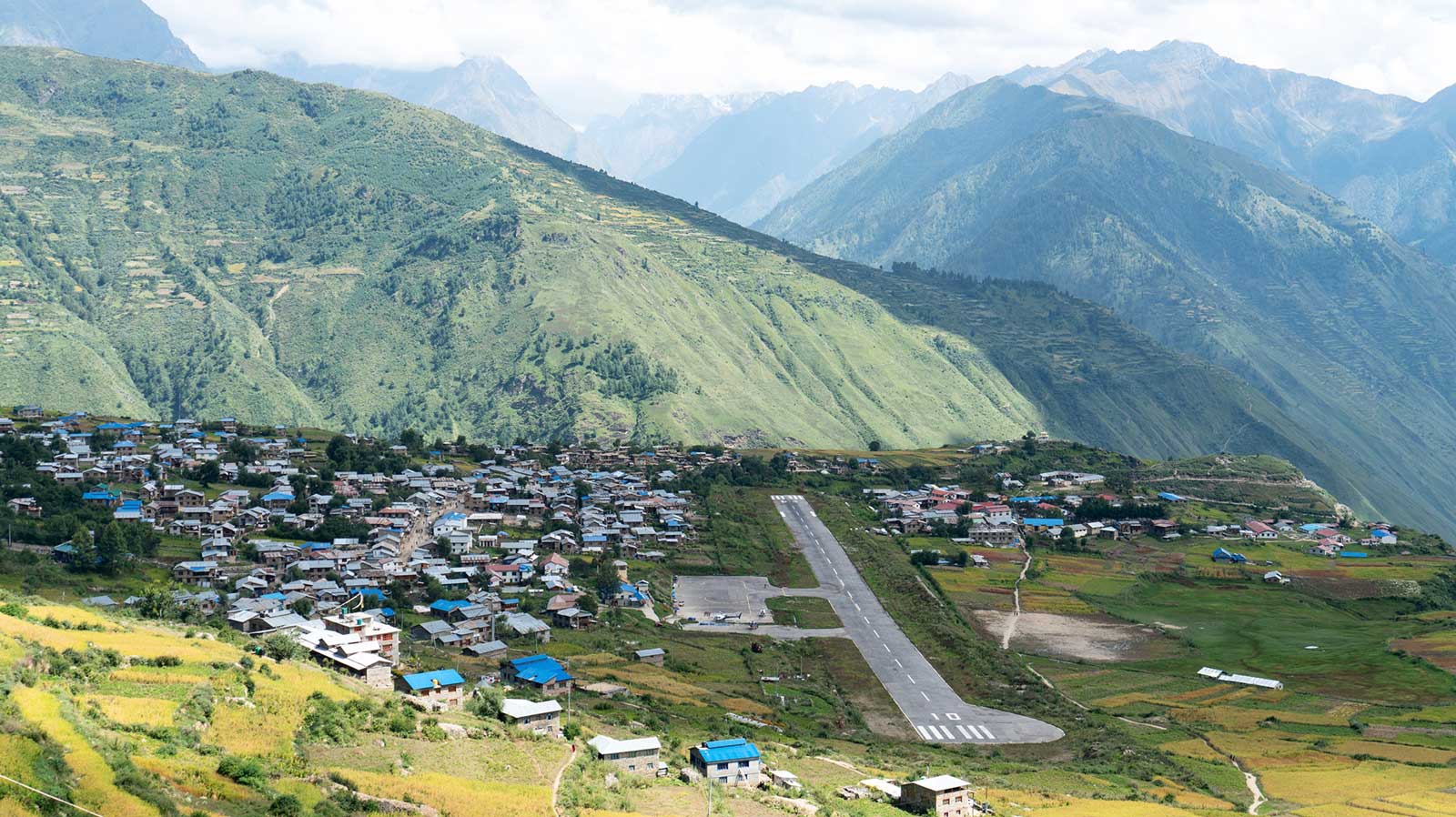 Flight Nepalgunj-Simikot (2950 m) '