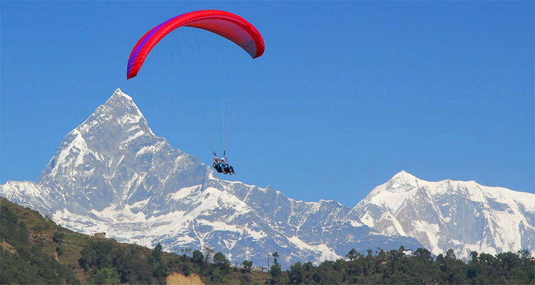 Sunrise view in Annapurna mountain range'