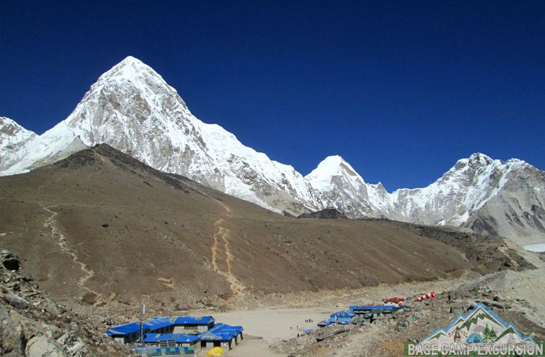 Lobuche to Gorkhashep(5140m/16859ft)- Everest base camp (5364m/17594ft). Return back to the Gorakhashep'