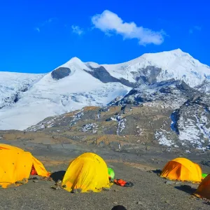 Manang to Ledar - Chulu Base Camp (4200 m)