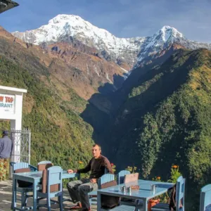 Trek to Chomrong 2,340m.
