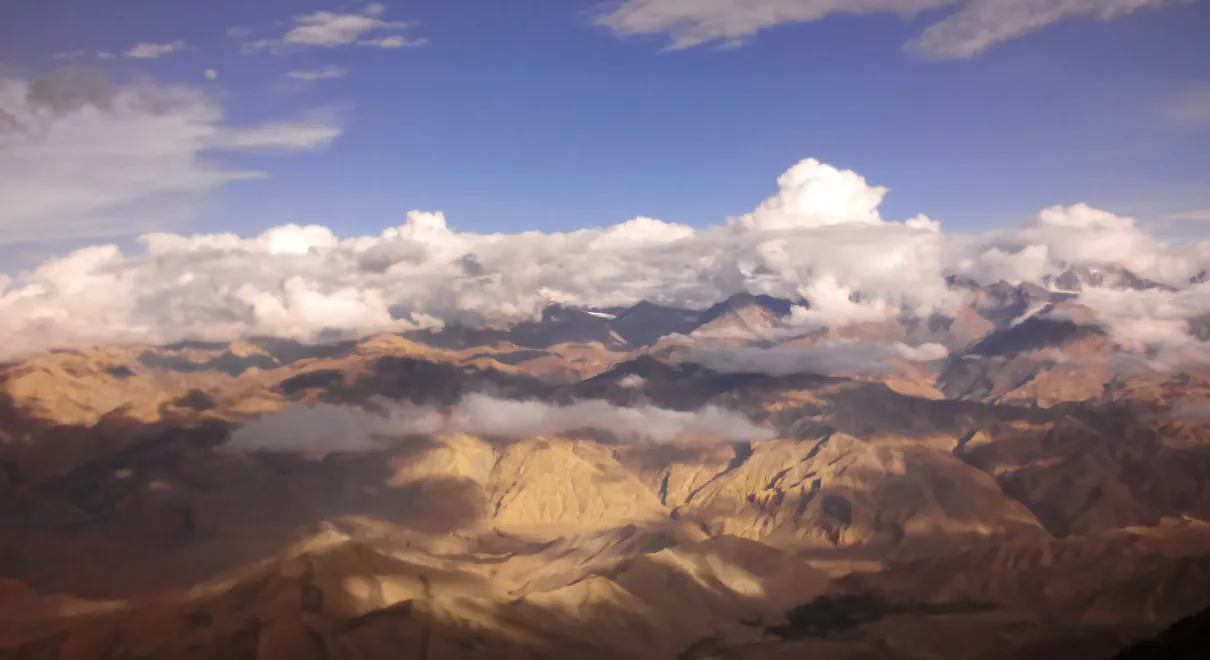 Jeep and hike tour in Upper Mustang June to September